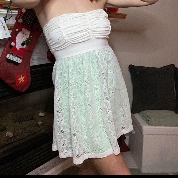 Summer dress - Picture 2 of 2